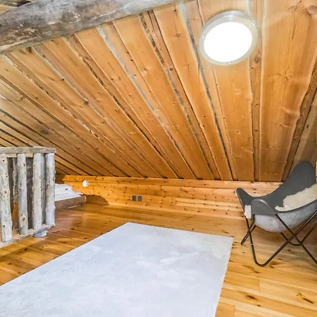 Nyaraló Julia By Interhome